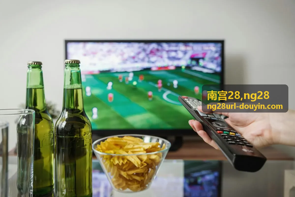 NG28 品牌视觉卡片内容表达